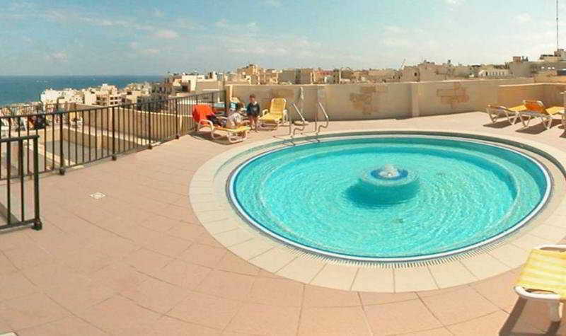 The Mediterranea Hotel & Suites Сент-Полс-Бей Удобства фото